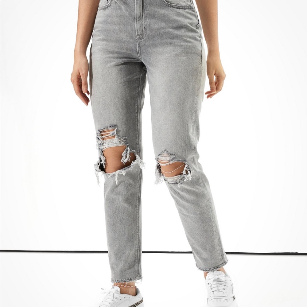 American Eagle mom jeans